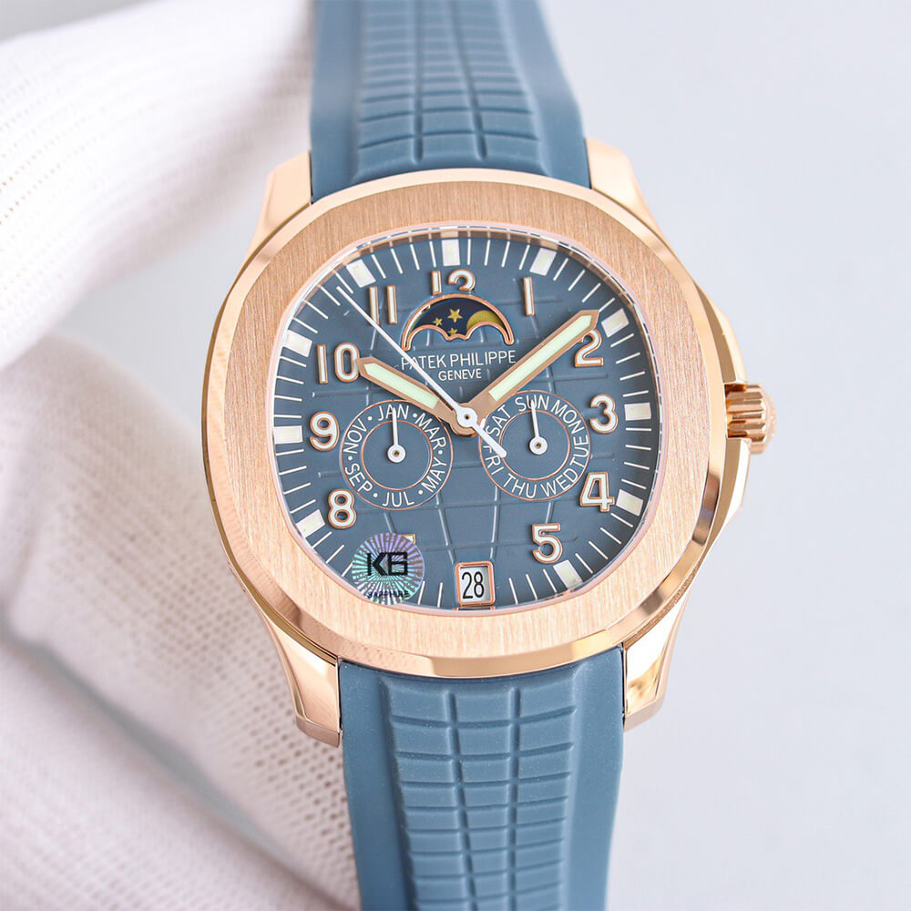 Patek Philippe Aquanaut 5261R-001