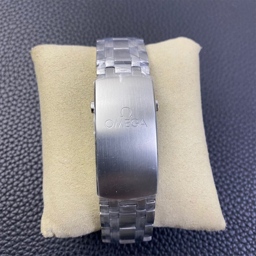 Omega Seamaster Diver 300M