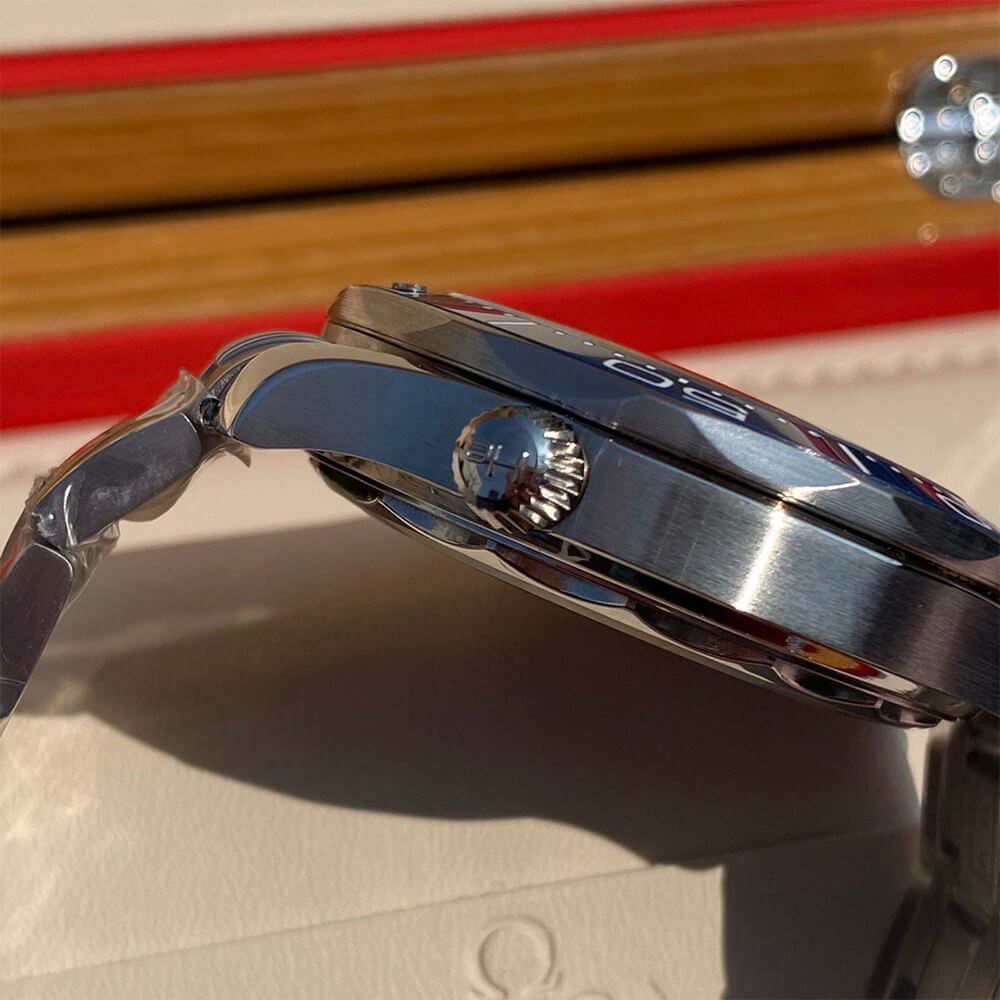 Omega Seamaster Diver 300M