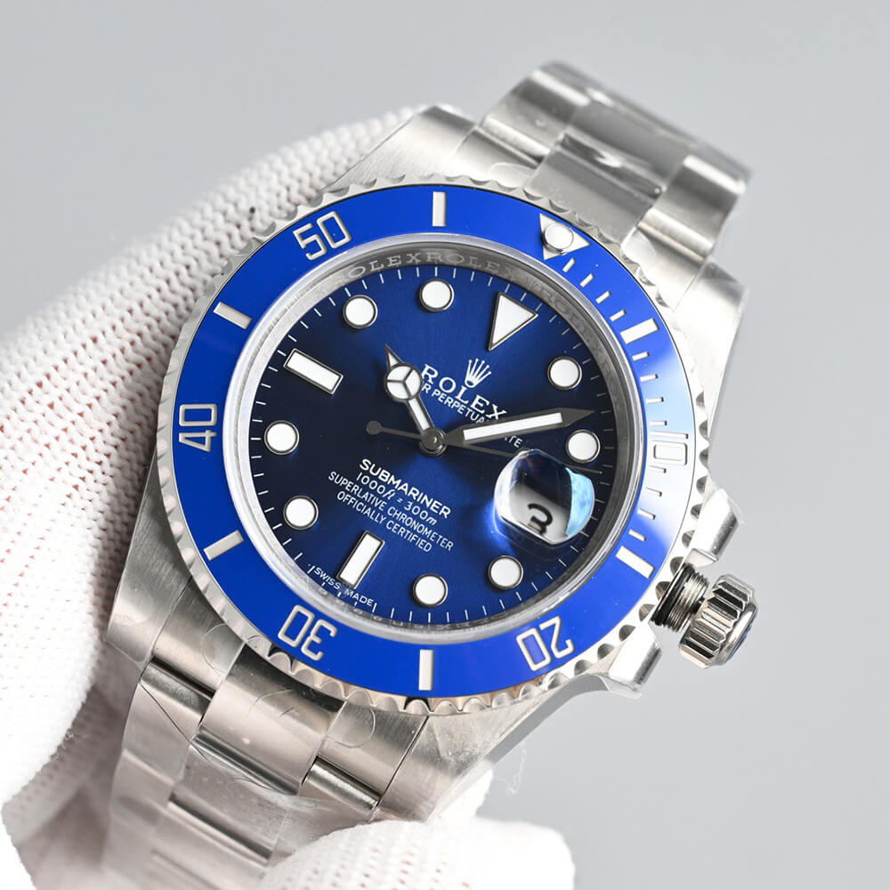Rolex Submariner Date