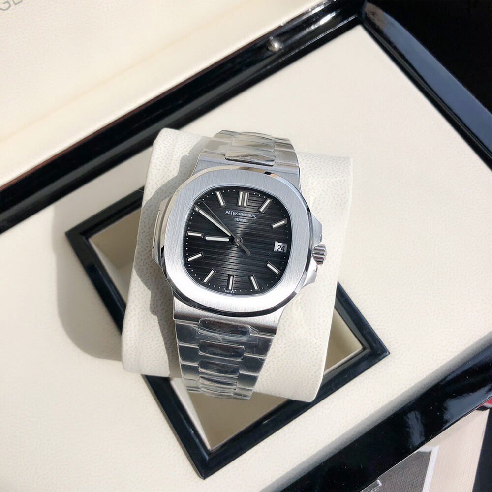 Patek Philippe Nautilus 5711/1A