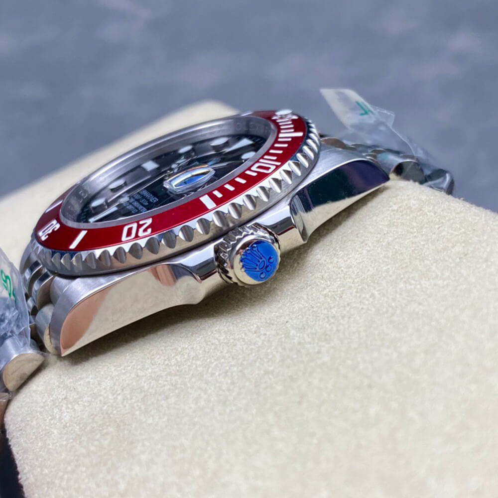 Rolex Submariner Date