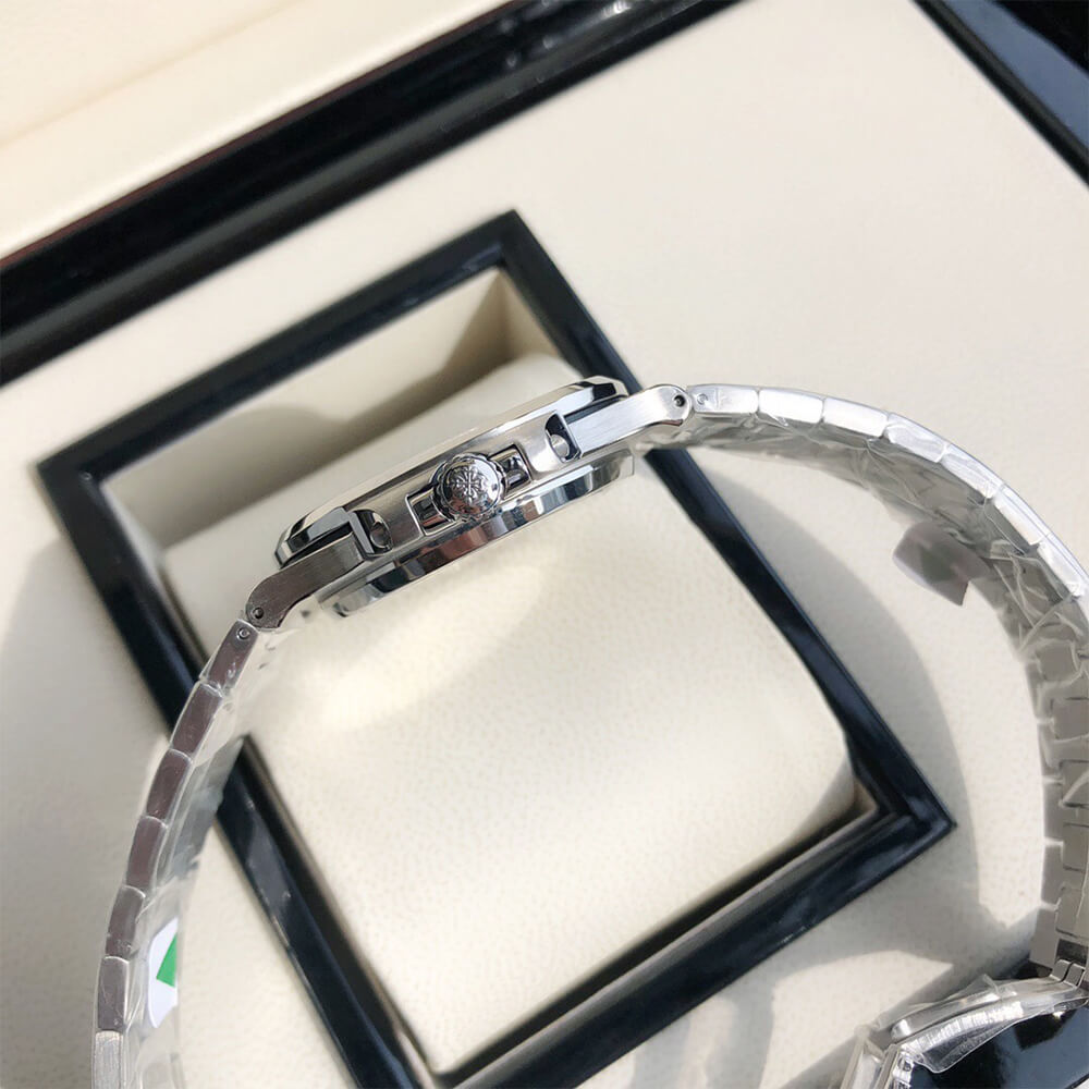 Patek Philippe Nautilus 5711/1A