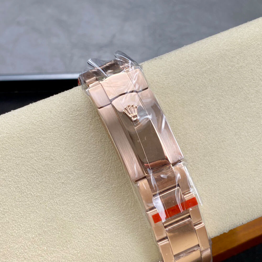 Rolex Sky-Dweller